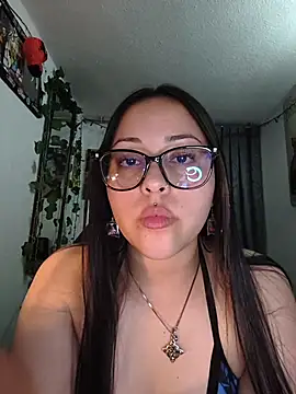 Chat XXX en directo de Bella-Gema