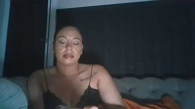 BigBootyJaydaxo 网络视讯表演