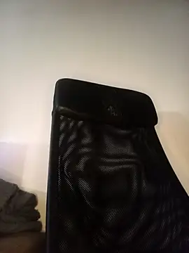 THE_CHEEKY_ALPHA's Live XXX Chat