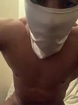 عرض كام veilofstrength