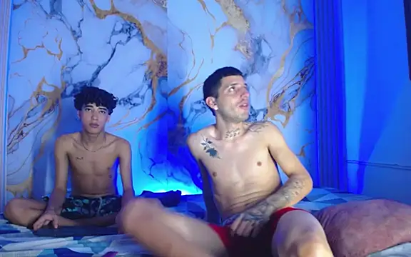 Pokazy przed kamerką – Pleasure_boys_hot