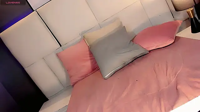 Вебкам-шоу Kornylovee