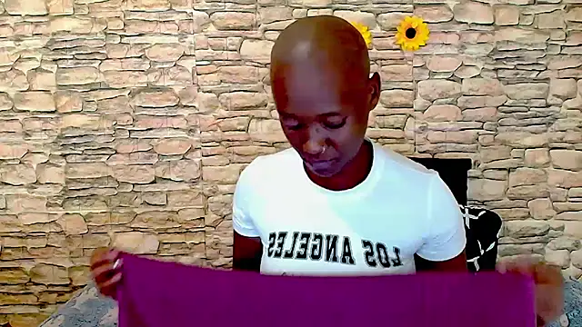 Chat XXX en directo de EbonyOlive69