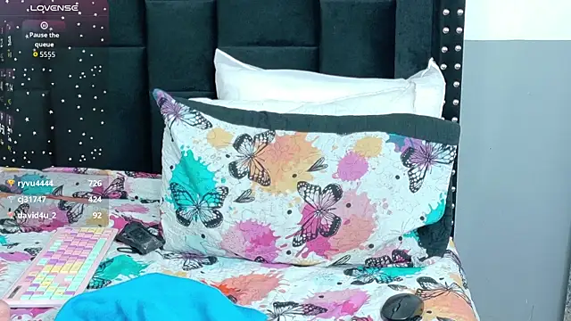 دردشة EbonyCoWorker الجنسية المباشرة