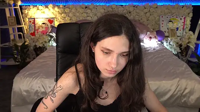 BabyFlowerr 现场XXX聊天