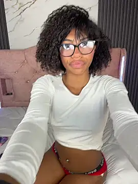 Morena_fire Webcam Show