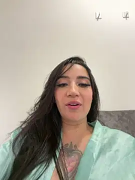 Chat XXX en directo de EmmyEvans1