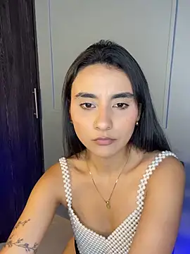 Zafira_Montiel élő XXX-chatje