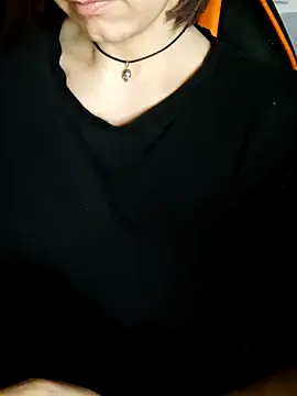 Aashikalaa's Live XXX Chat