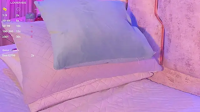 ambar_rosse25 Adlı Modelin Canlı XXX Sohbeti