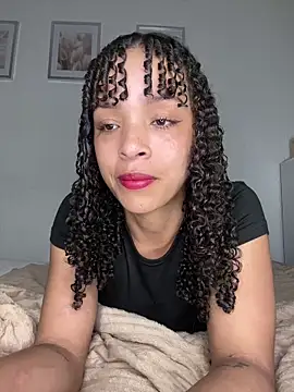 Yasmin777_ – Live XXX-chat