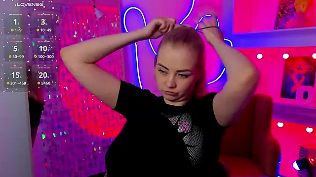 دردشة StephanieSweety الجنسية المباشرة