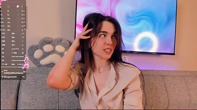 Chat +18 de MirnaTellado ao vivo