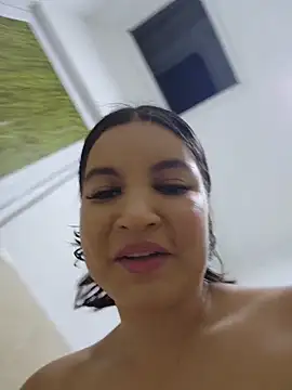 دردشة Pretty_Julieta الجنسية المباشرة