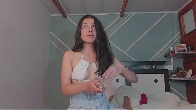 Chat XXX ao vivo de Lucy-Bluesea