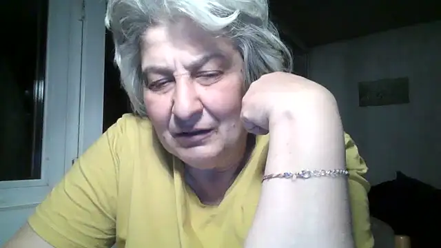 ExquisiteMature 现场XXX聊天