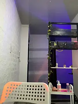 Kittybrown18 élő XXX-chatje