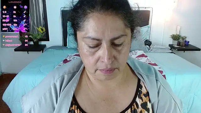 Keyla01_ Adlı Modelin Canlı XXX Sohbeti