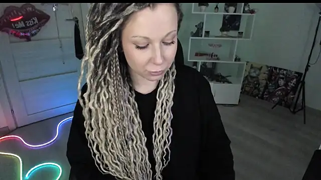 Онлайн чат XXX HoneySallyMoore