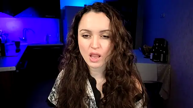 Cerann1 Adlı Modelin Canlı XXX Sohbeti