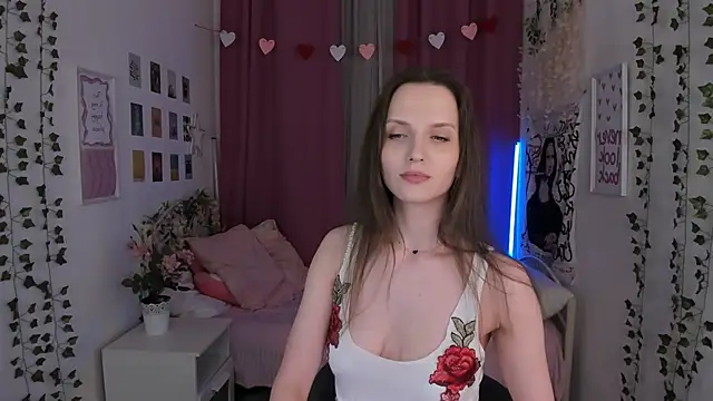 Ariadna_Shy's Live XXX Chat