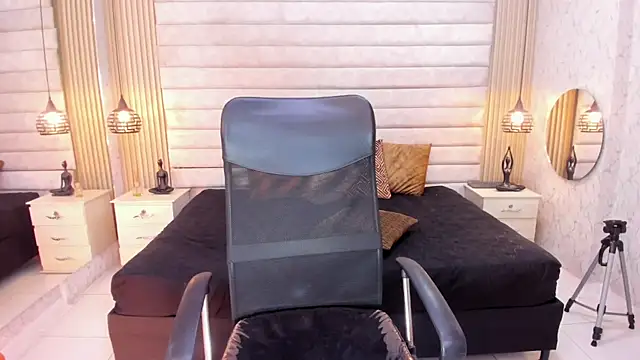 Chat +18 de VictoriaaBlair ao vivo