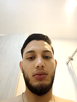 Show modela Billie_x33 na web-kameri