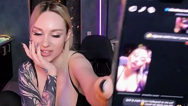 Blckmirrorr live XXX chat