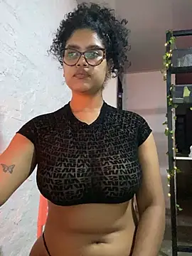 Chat +18 de Kittybrown18 ao vivo
