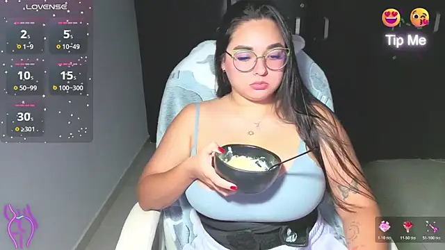 CelesteBrucee – Naživo XXX chat