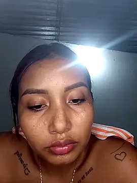 Genesis_18_'s Live XXX Chat