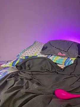 aurora_divine 即時 XXX 聊天