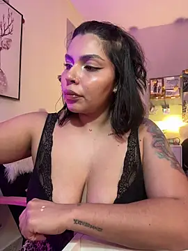 GigiiStone's Live XXX Chat