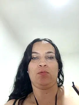 Chatroom XXX en direct de megan_milf79