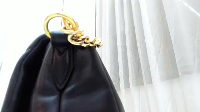 Anyssia Chat XXX in diretta