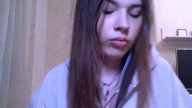 Chatroom XXX en direct de CeyaLier