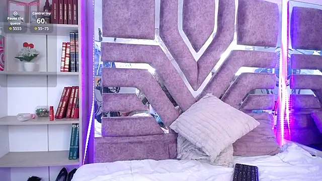 Czat XXX na żywo – Charlotte_miles