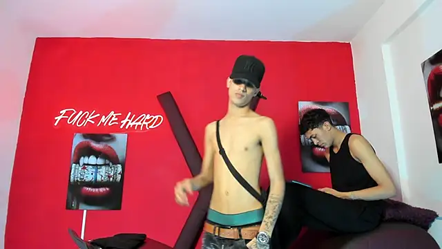 Chat XXX ao vivo de SKYN_MAN