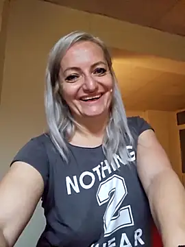 แชท XXX สดของ LadyTouch