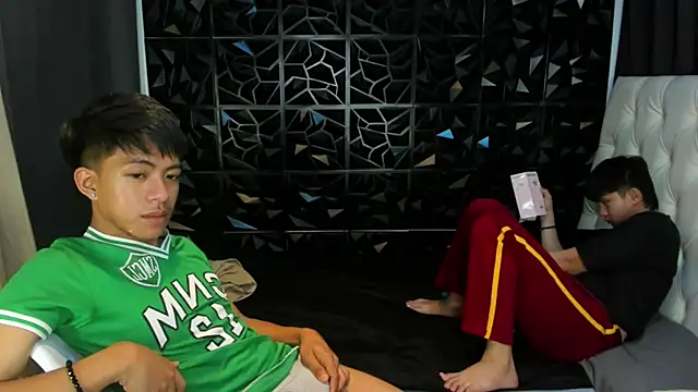 davincihugecockn Live XXX chat