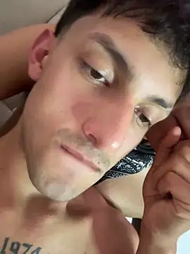 LYAN_DYLAN's Live XXX Chat