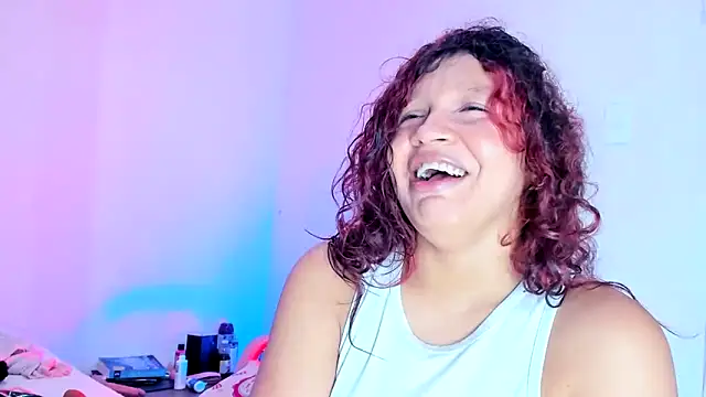 Emily_Coper18 – Live XXX-chat