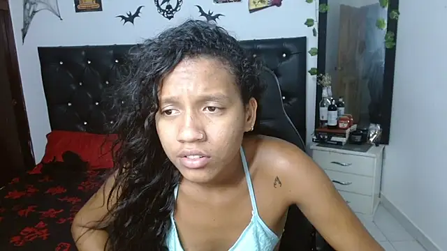 Luna_Ebony_ Live XXX-Chat