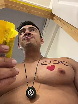 Chris_Clarck's Live XXX Chat