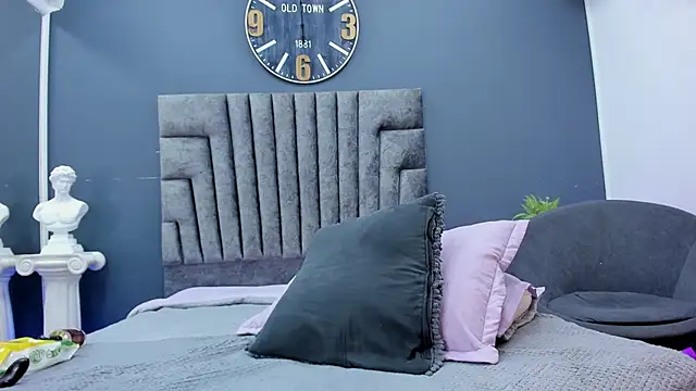 Robin_Rief Show in webcam