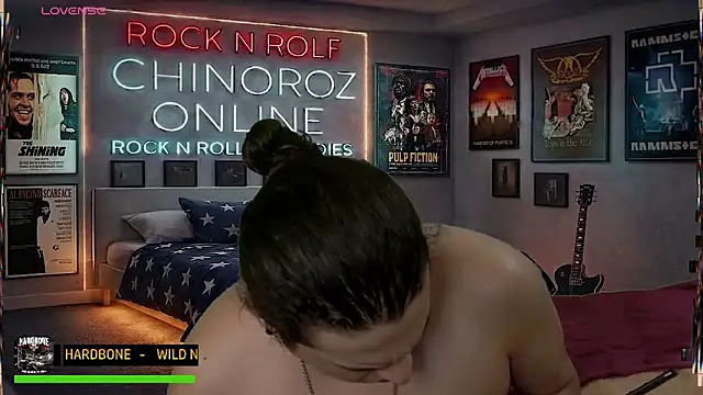 chino_roz Chat XXX in diretta