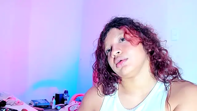 Emily_Coper18's Live XXX Chat