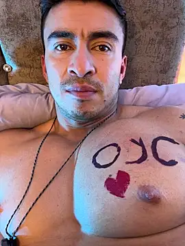 Chris_Clarck Chat XXX in diretta