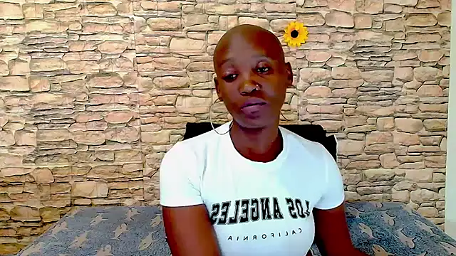 Chat XXX en directo de EbonyOlive69