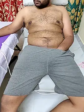 Pokazy przed kamerką – ChillBoyyy